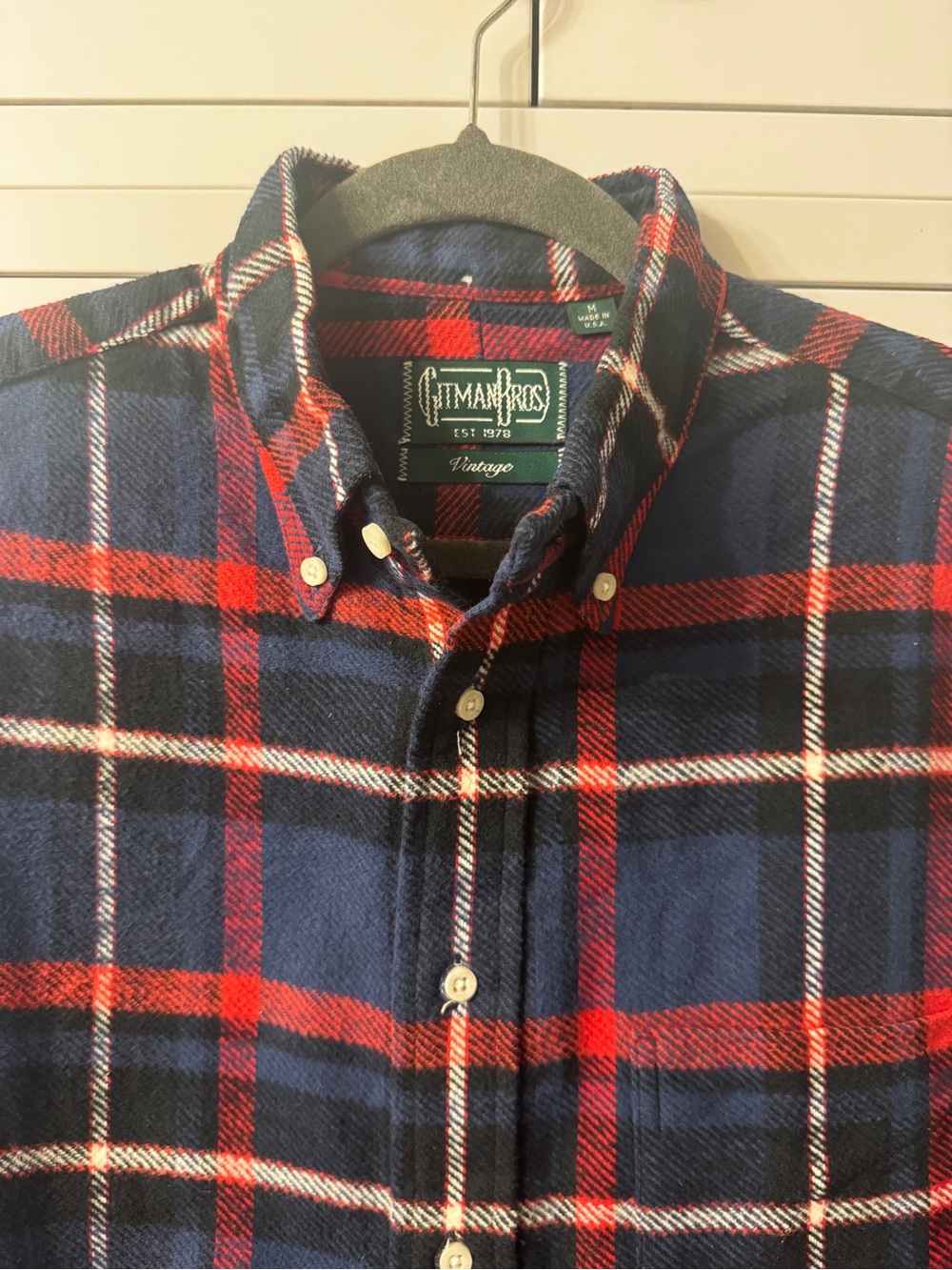 Gitman Vintage Flannel Button-Down Plaid Shirt in Navy and Red